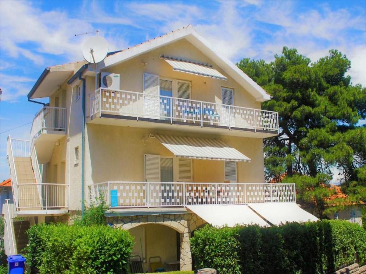 Apartmani Lucia Biograd Biograd na Moru Kültér fotó