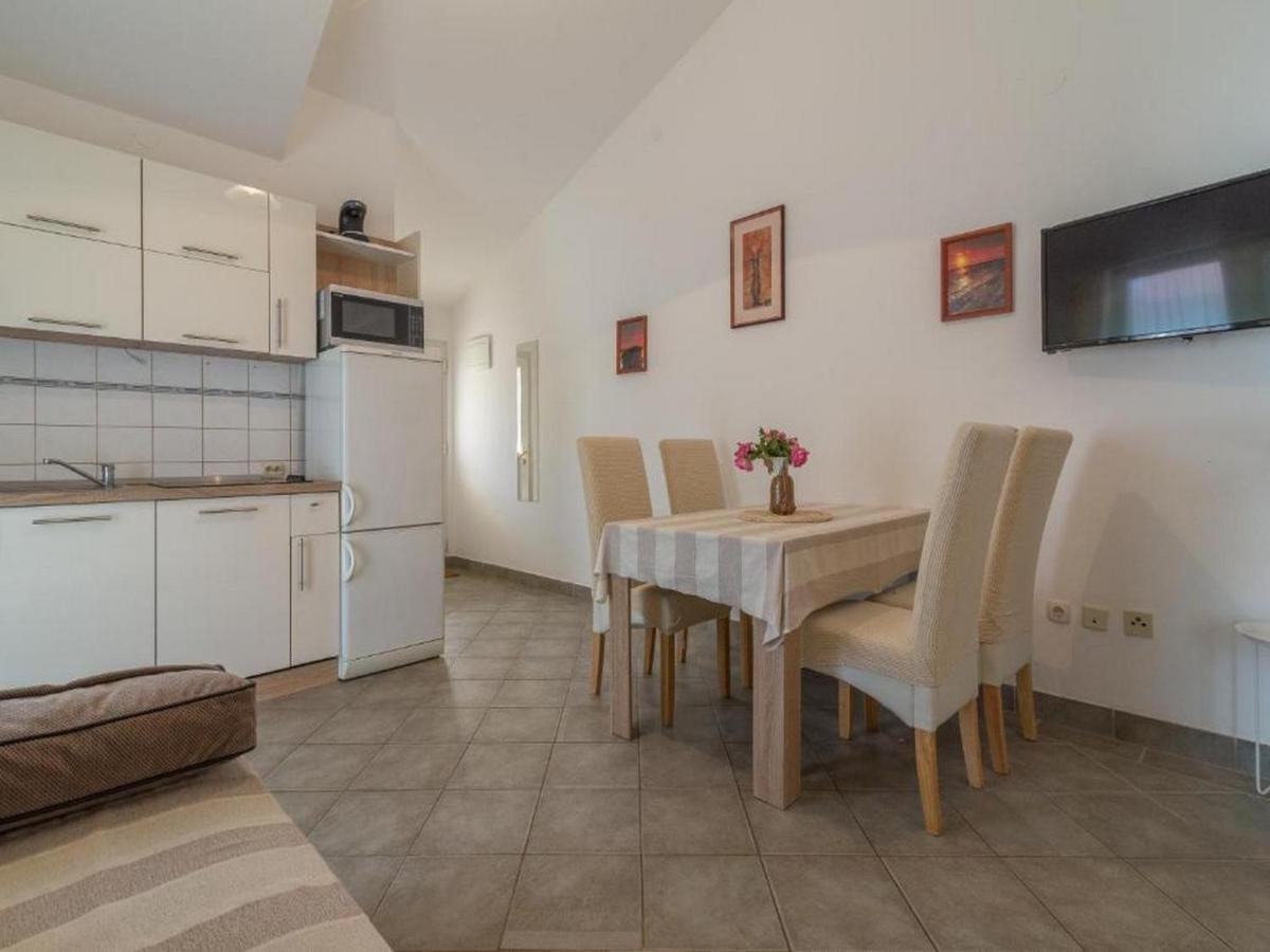 Apartmani Lucia Biograd Biograd na Moru Kültér fotó