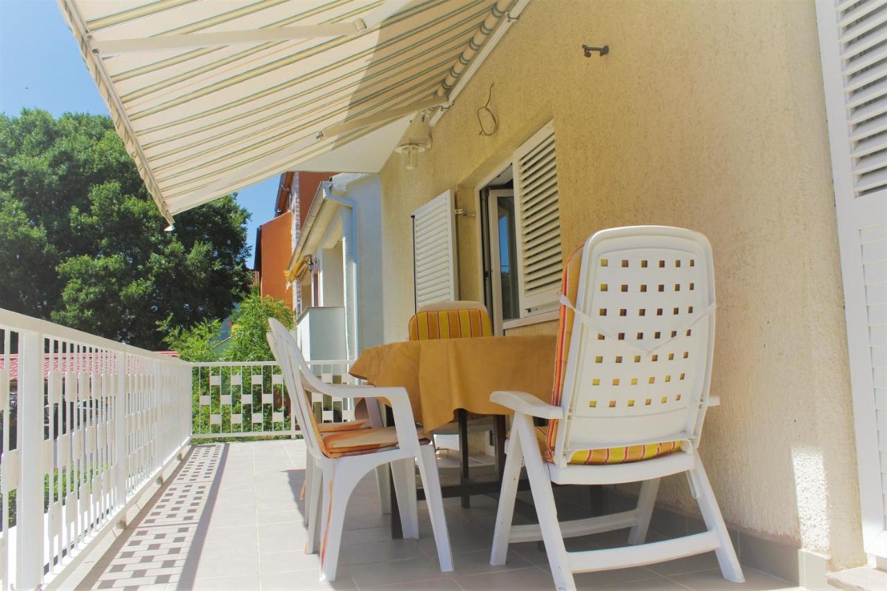Apartmani Lucia Biograd Biograd na Moru Kültér fotó