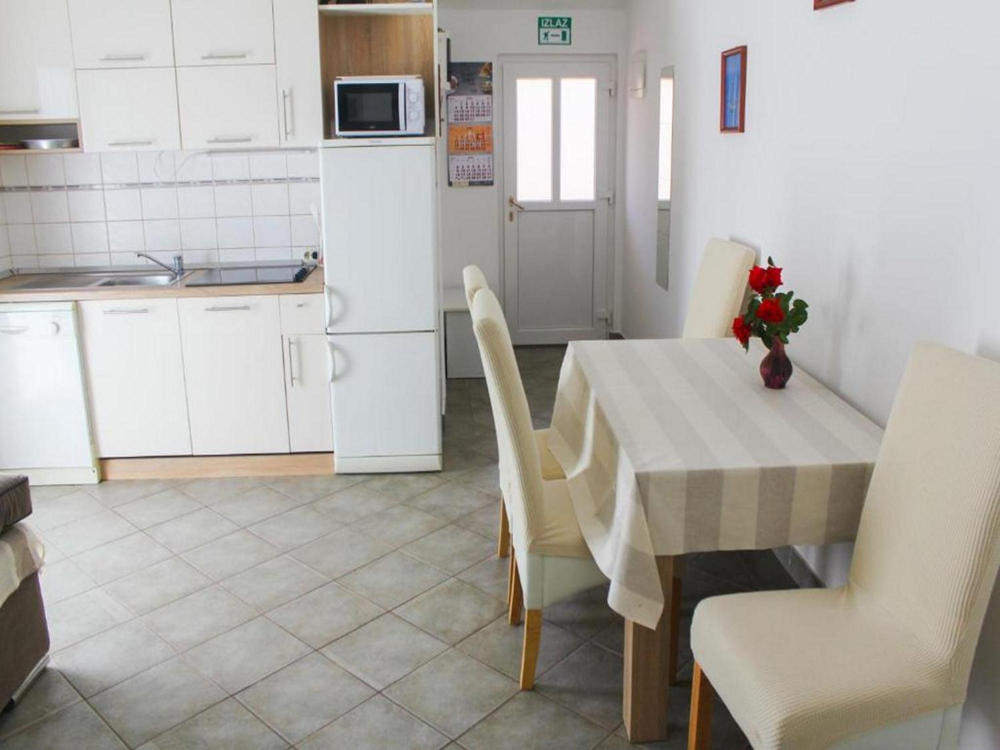Apartmani Lucia Biograd Biograd na Moru Szoba fotó