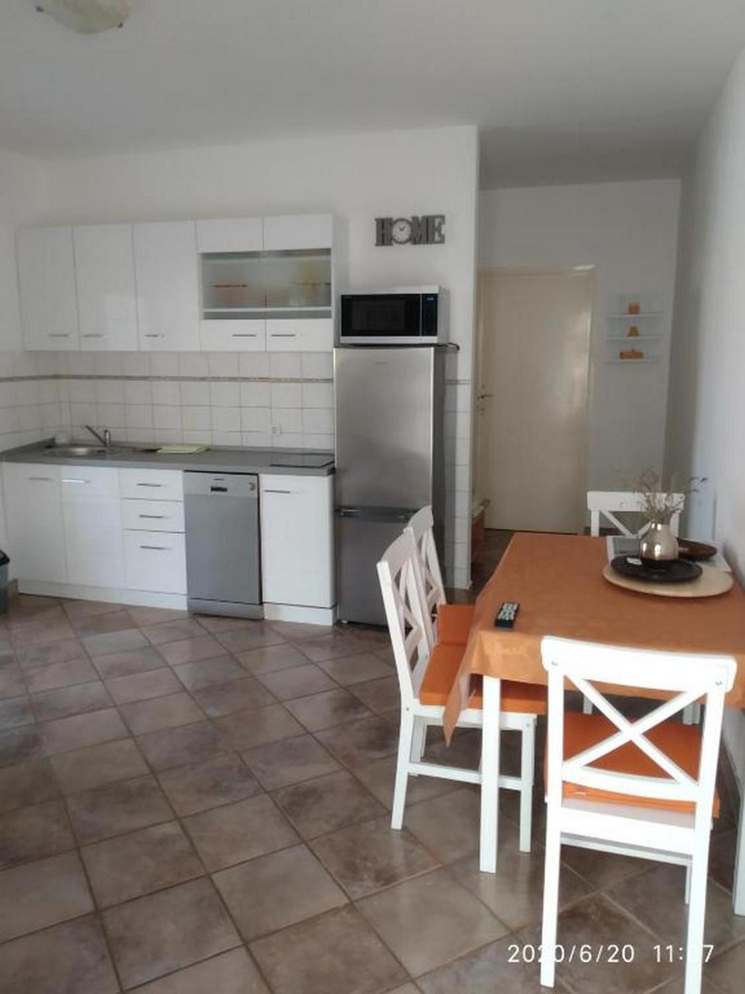 Apartmani Lucia Biograd Biograd na Moru Szoba fotó