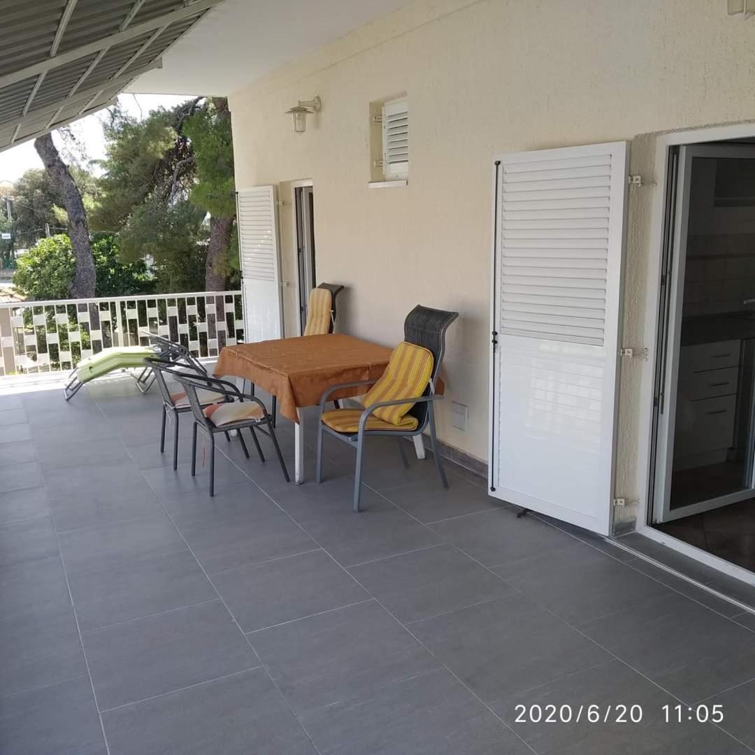 Apartmani Lucia Biograd Biograd na Moru Kültér fotó